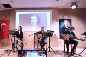 T&uuml;rk Edebiyatı&rsquo;nın devrimci yazar ve şairi Sabahattin Ali, vefatının 73&rsquo;&uuml;nc&uuml;