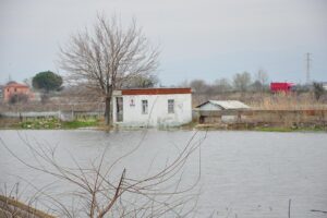 Manisa'da son bir haftadır yer yer etkisini gösteren sağanak yağmurun