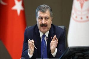 Sağlık Bakanı Fahrettin Koca, d&ouml;rd&uuml;nc&uuml; doz uygulamasının, iki doz mRNA