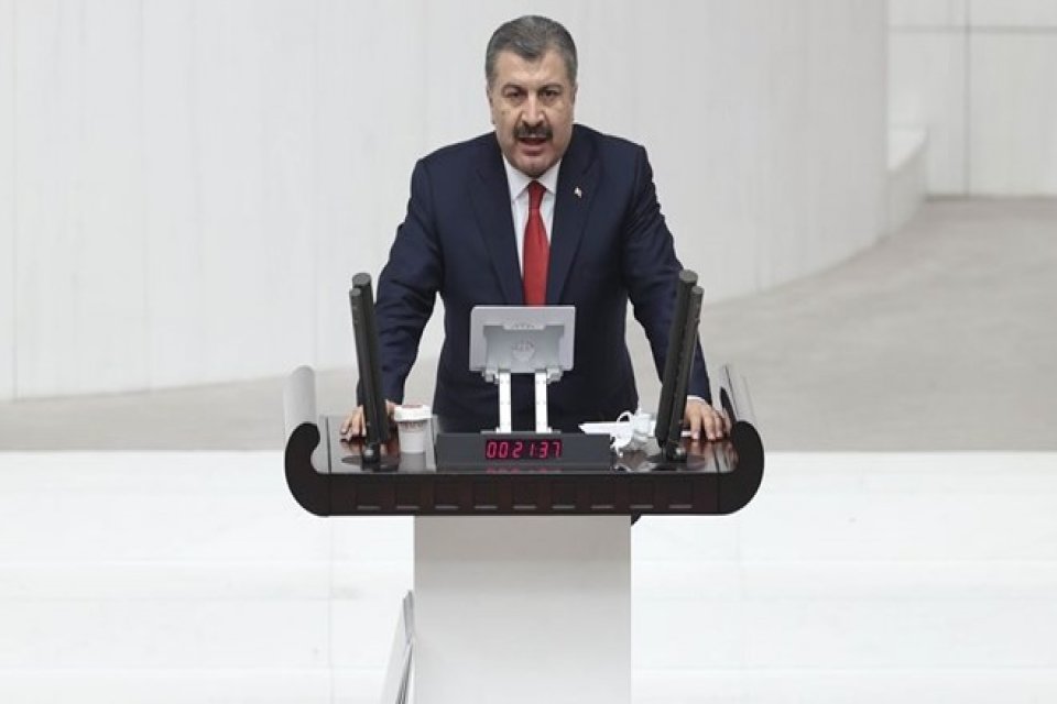 Sağlık Bakanı Fahrettin Koca, “16 aşı çalışması yapılmaktadır. Bunlardan bir