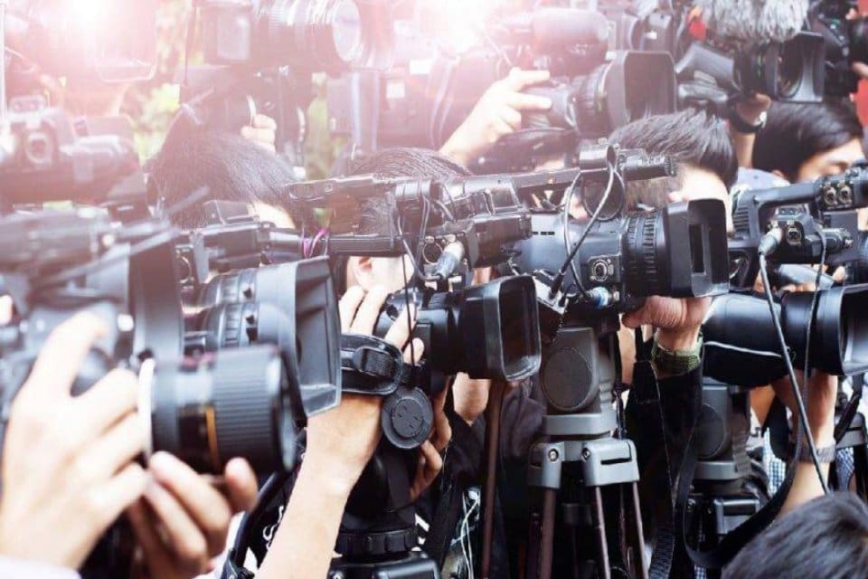 Gen&ccedil; Medya Platformu, t&uuml;m medya &ccedil;alışanlarının Kovid-19 aşılama programının &ouml;ncelik