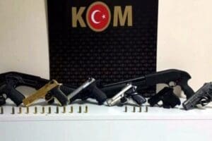 Emniyet Genel M&uuml;d&uuml;rl&uuml;ğ&uuml; Ka&ccedil;ak&ccedil;ılık ve Organize Su&ccedil;larla M&uuml;cadele Daire Başkanlığı