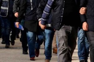 Aydın'ın Kuşadası il&ccedil;esinde, polisin kamu arazilerini usuls&uuml;z olarak sahte belgelerle
