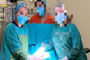 Kendisini pratisyen hekim olarak tanıtan Ayşe &Ouml;zkiraz&rsquo;ın ifadeleri doğrultusunda, bu