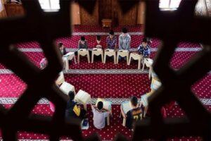 Diyanet İşleri Başkanlığı lise ve &uuml;niversite diploması sahte &ccedil;ıkan Kuran