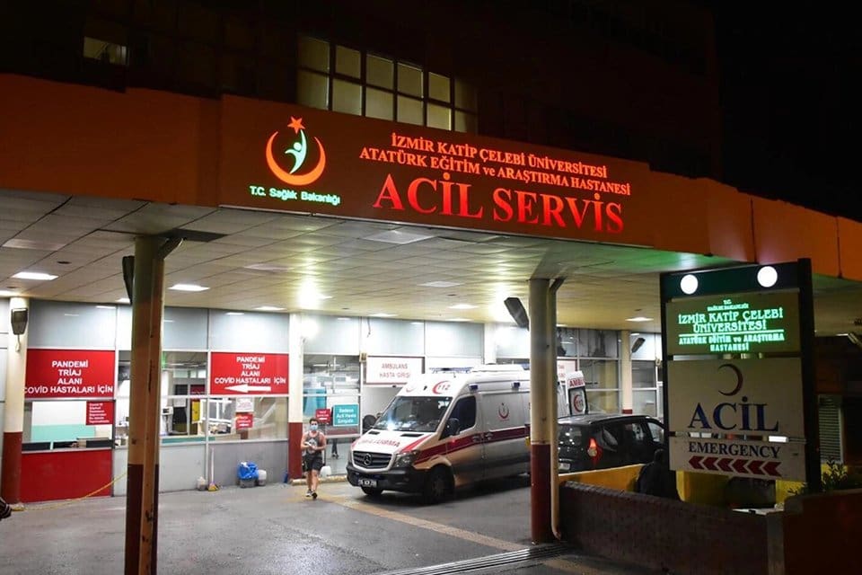 İzmir'de i&ccedil;tiği sahte i&ccedil;ki nedeniyle yaklaşık 10 g&uuml;n &ouml;nce hastaneye