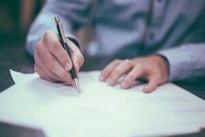 T&uuml;rkiye Sigorta Birliği, sahte poli&ccedil;e tuzağı ve trafik sigortalıları kandırmayı