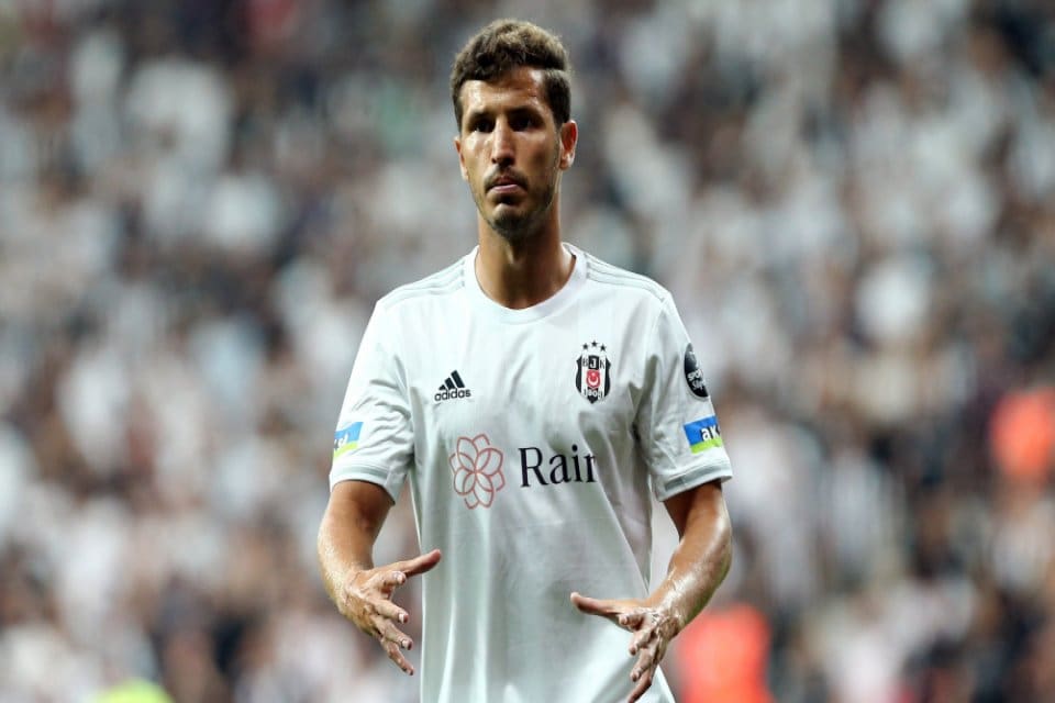 Beşiktaş'ta Şenol G&uuml;neş'in g&ouml;reve gelmesiyle performansı zirve yapan Salih U&ccedil;an,