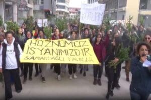 6 Şubat depremlerinde b&uuml;y&uuml;k yıkıma sahne olan Hatay&rsquo;ın Samandağ il&ccedil;esinde
