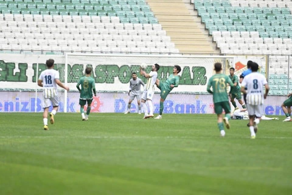T&uuml;rkiye Futbol Federasyonu (TFF) 2. Lig Beyaz Grup'ta sezonun son