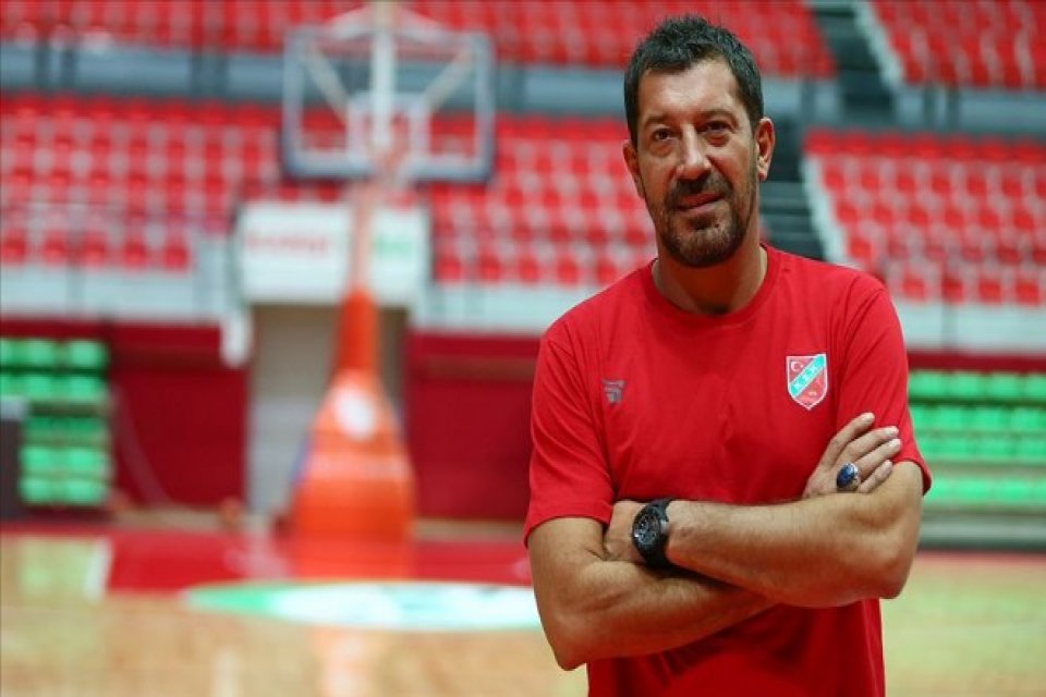 ING Basketbol S&uuml;per Ligi'nde deplasmanda HDI Sigorta Afyon Belediyespor'u 75-69
