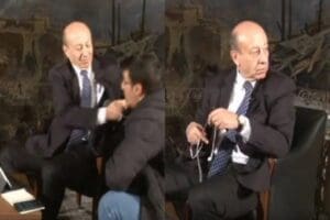 Habert&uuml;rk yazarı&nbsp;Muharrem Sarıkaya&nbsp;Gaziantep&rsquo;teki &ccedil;ekim esnasında İHA muhabiri Ahmet Demir&rsquo;e tokat