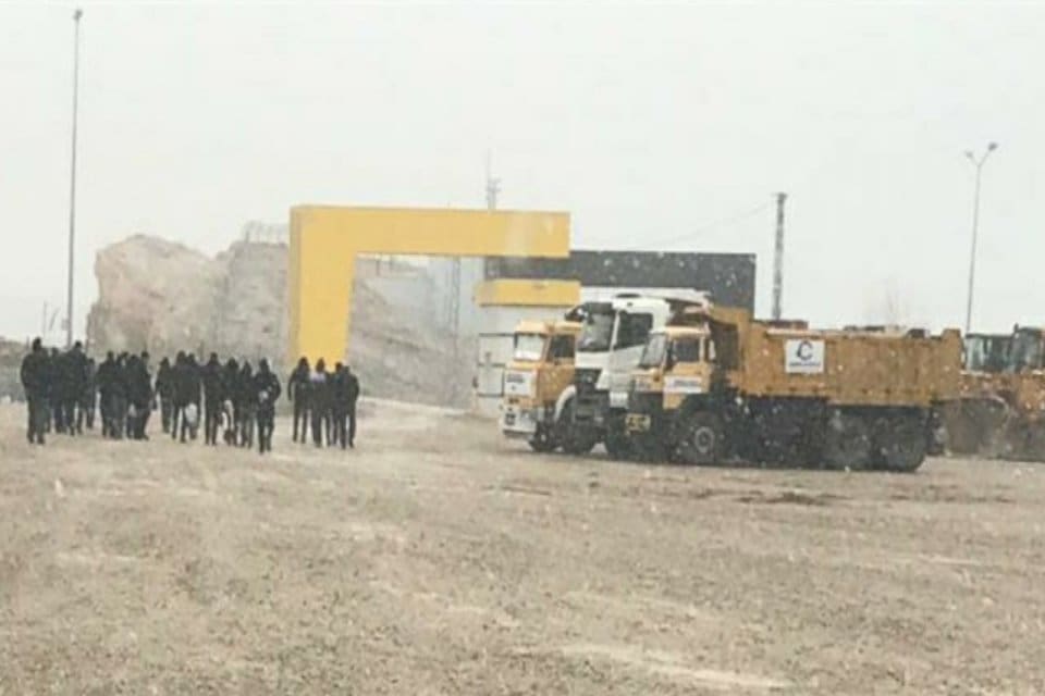 Edremit Belediyesi ile iş&ccedil;iler arasında y&uuml;r&uuml;t&uuml;len toplu iş s&ouml;zleşmesi g&ouml;r&uuml;şmelerinden