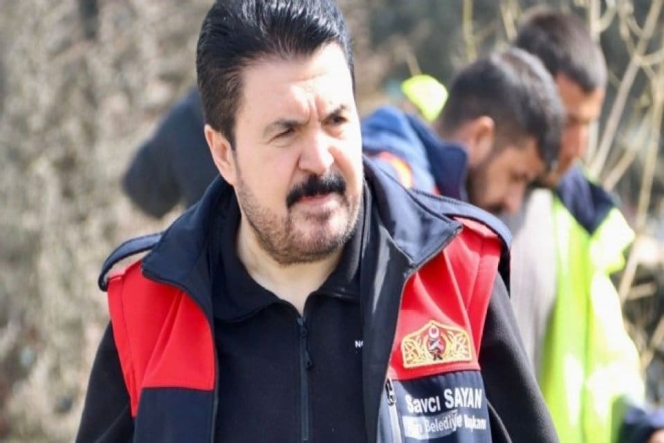 2019 yerel se&ccedil;imlerinde Ağrı Belediye Başkanı se&ccedil;ilen Savcı Sayan 2023