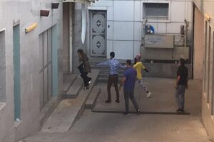 Adıyaman'da öğrencilerin ağlama sesiyle fark ettikleri ve toprağa gömülü buldukları