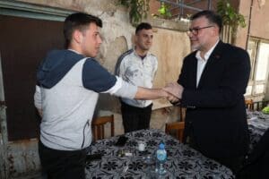ÖMÜRLER BİTTİ, MAZERETLERİ HİÇ BİTMEDİ Başkan Bilal Saygılı, Ödemiş ve