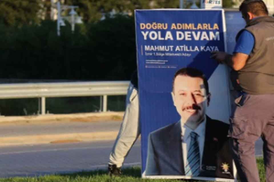 Cumhuriyet Halk Partisi'nin Torbalı İl&ccedil;e Başkanlığı tarafından AK Parti İzmir