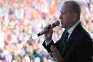 H&uuml;rriyet Genel Yayın Y&ouml;netmeni Ahmet Hakan, AK Parti'li Cumhurbaşkanı Recep