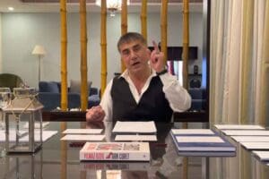 Gazeteci Barış Pehlivan, Emniyet Genel M&uuml;d&uuml;rl&uuml;ğ&uuml;'n&uuml;n Sedat Peker'in avukatı Ersan
