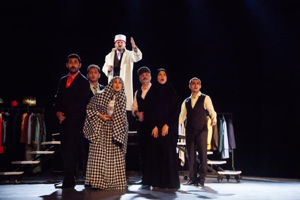 9 kentin şehir tiyatrolarının katılımıyla yapılan &ldquo;B&uuml;y&uuml;kşehir Belediyeleri Şehir Tiyatroları
