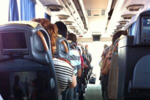 Bayram &ouml;ncesi kara ve hava yolu ulaşımına y&uuml;zde 40 ila