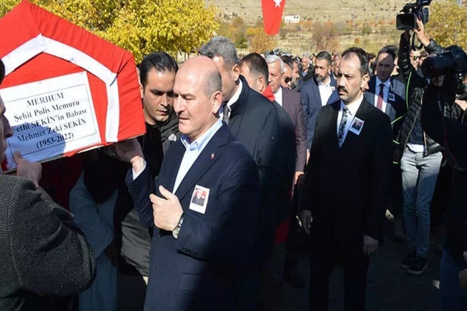 İzmir Adliyesi'ne y&ouml;nelik ter&ouml;r saldırısını canı pahasına &ouml;nleyen, &ccedil;ıkan &ccedil;atışmada