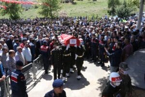 Pen&ccedil;e-Kilit Operasyonu'nda 24 yaşında şehit olan Piyade Uzman &Ccedil;avuş Furkan