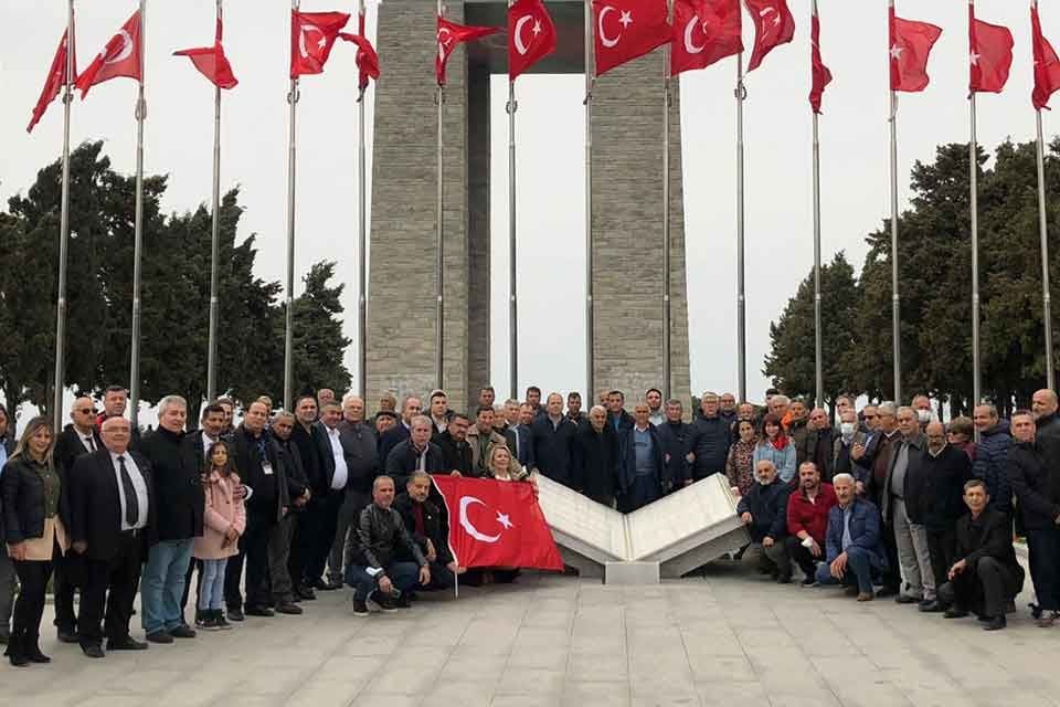 İzmir B&uuml;y&uuml;kşehir Belediyesi şehit yakınları, gaziler ve muhtarlar i&ccedil;in &Ccedil;anakkale