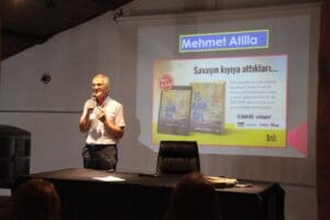 Sel&ccedil;uk Efes Kent Belleği&rsquo;nde Yazar Mehmet Atilla&rsquo;nın İskandil kitabının tanıtım