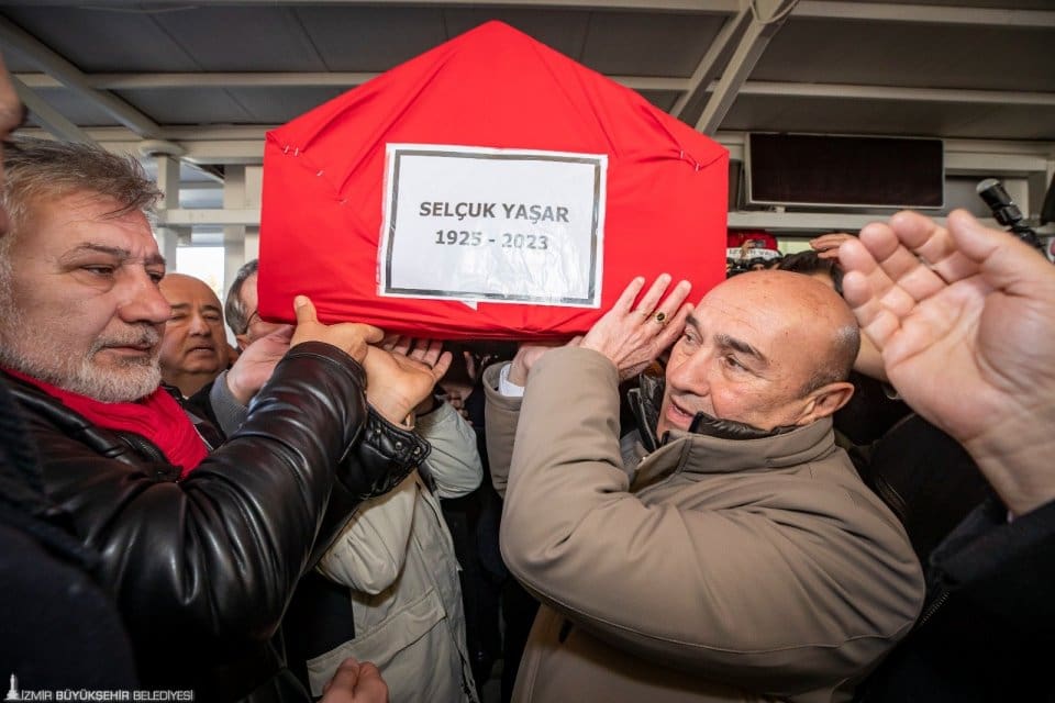 İzmir&rsquo;de &ouml;nceki g&uuml;n hayatını kaybeden Yaşar Holding&rsquo;in kurucusu ve onursal
