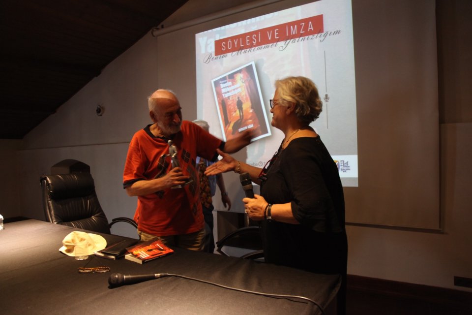 Yazar Sergun Ağar &ldquo;Benim M&uuml;kemmel Yalnızlığım&rdquo; kitabının s&ouml;yleşi ve imza