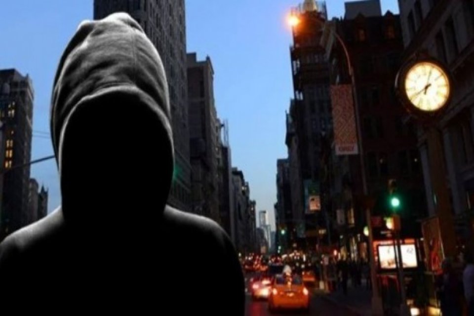 Seri katil alarmı: Tek başınıza dolaşmayın!