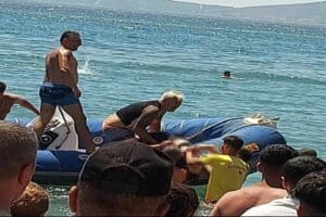 İZMİR&rsquo;in Menderes il&ccedil;esinde, serinlemek i&ccedil;in denize giren Hatice K&uuml;bra Binboğa