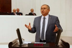 Cumhuriyet Halk Partisi (CHP) İzmir Milletvekili Atila Sertel, infaz koruma