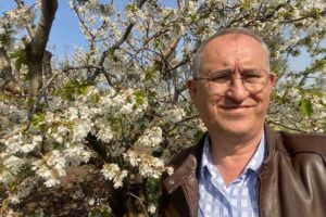 CHP bug&uuml;n YSK'ya verilecek milletvekili listesind eyer almayan&nbsp;İzmir Milletvekili Sertel,