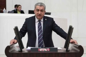 CHP İzmir Milletvekili ve TBMM Güvenlik ve İstihbarat Komisyonu Üyesi