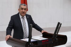 İzmir Milletvekili Bedri Serter, ge&ccedil;tiğimiz hafta g&uuml;ndeme gelen 1960&rsquo;dan bu