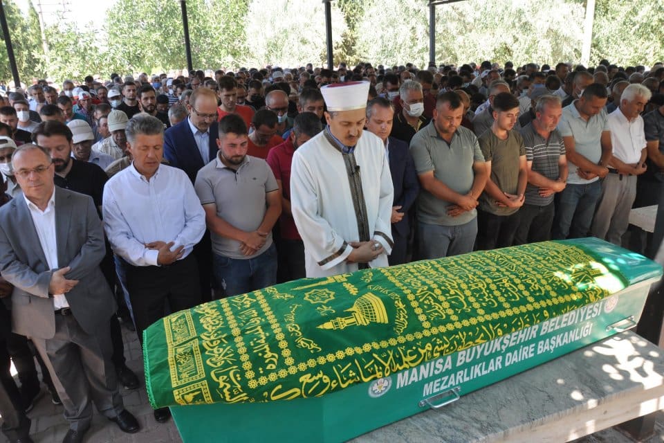MANİSA'nın Soma il&ccedil;esinde &ouml;zel bir şirkete ait k&ouml;m&uuml;r ocağında şlam