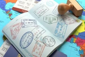 T&uuml;rkiye Seyahat Acentaları Birliği (T&Uuml;RSAB) Başkanı Firuz Bağlıkaya, Schengen vize