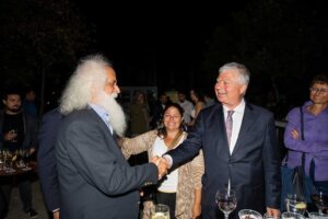 Şeyh Bedreddin&rsquo;in hayatını konu alan ve 8 Ekim&rsquo;de vizyona girecek