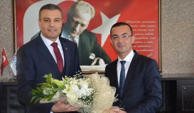 SGK İzmir'de görev Yavuz Kurt'a emanet: 'Çözüm ve iletişim odaklı yönetim sergileyeceğiz'