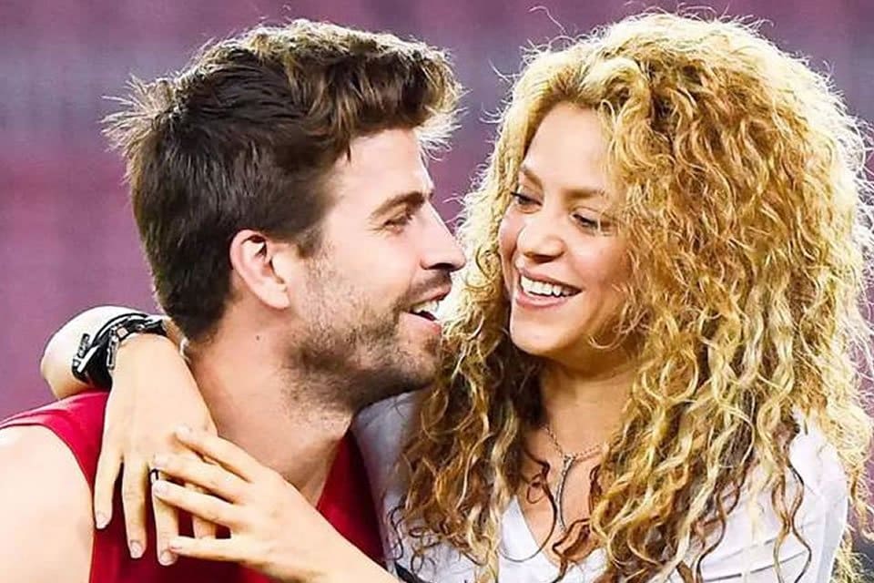Barcelona'nın eski futbolcusu Gerard Pique ile pop&uuml;ler şarkıcı Shakira'nın &ccedil;alkantılı