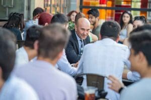 İzmir B&uuml;y&uuml;kşehir Belediye Başkanı Tun&ccedil; Soyer&rsquo;in İzmir Gen&ccedil;lik Festivali&rsquo;nde m&uuml;jdesini