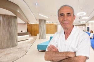 İzmir&nbsp; Kent Hastanesi İ&ccedil; Hastalıkları Uzmanı Dr. Necdet Yetim, aşırı