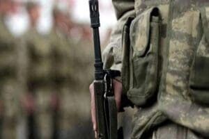 Irak'ın kuzeyindeki &uuml;s b&ouml;lgesinde silah arkadaşını &ouml;ld&uuml;ren Uzman &Ccedil;avuş Ertuğrul