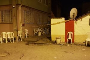 Balıkesir'de bir kişi, s&uuml;nnet d&uuml;ğ&uuml;n&uuml;ne silahlı saldırı d&uuml;zenledi. 3 yaşındaki