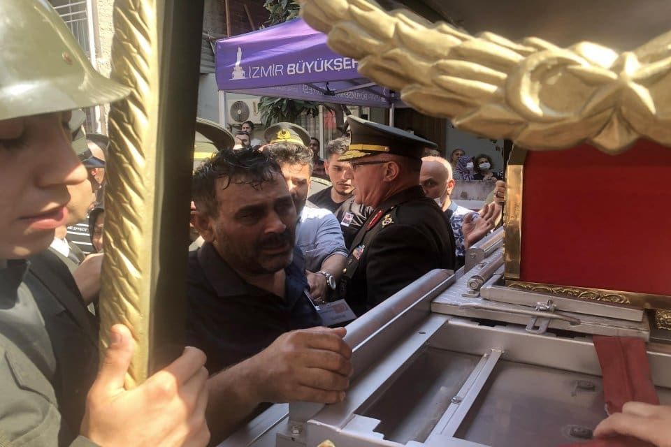 Pen&ccedil;e-Kilit Operasyon b&ouml;lgesinde b&ouml;l&uuml;c&uuml; ter&ouml;r &ouml;rg&uuml;t&uuml; PKK'lılar tarafından a&ccedil;ılan taciz