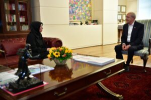 Millet İttifakı Cumhurbaşkanı adayı ve CHP lideri Kemal Kılıçdaroğlu, Sinan Ateş'in eşi