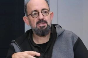 Son zamanlarda g&uuml;ndemde sık&ccedil;a bahsedilen isimlerden biri olan Sinan Canan