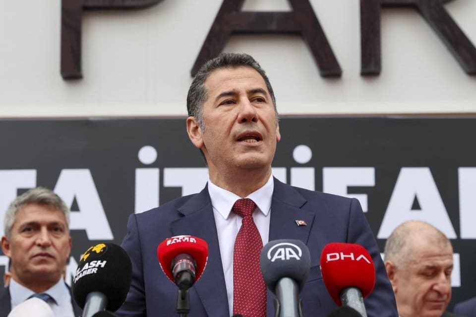 DAHA YENİ BAŞLADIK ATA İttifakı Cumhurbaşkanı Adayı Sinan Oğan yaptığı